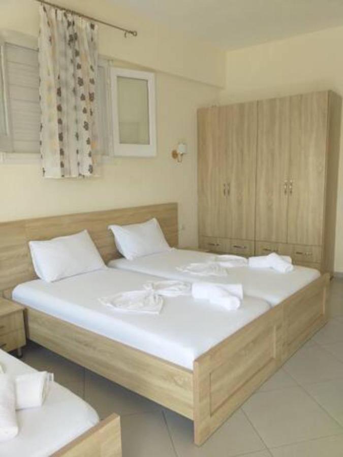Vasili Sunstay Apartments Sarandë エクステリア 写真
