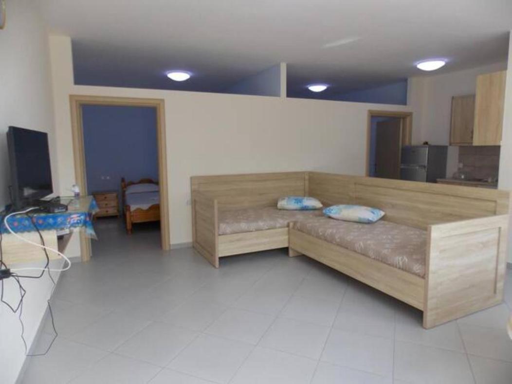 Vasili Sunstay Apartments Sarandë エクステリア 写真