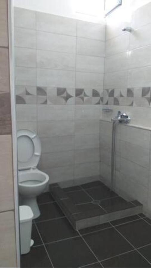 Vasili Sunstay Apartments Sarandë エクステリア 写真