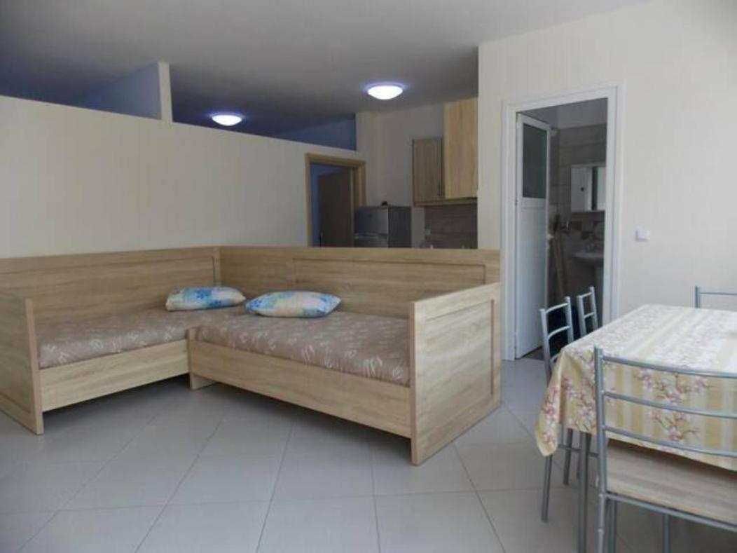 Vasili Sunstay Apartments Sarandë エクステリア 写真