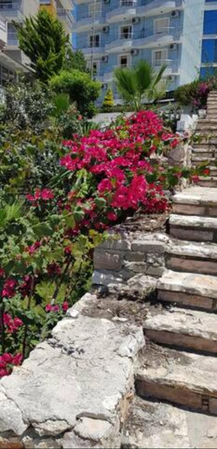 Vasili Sunstay Apartments Sarandë エクステリア 写真